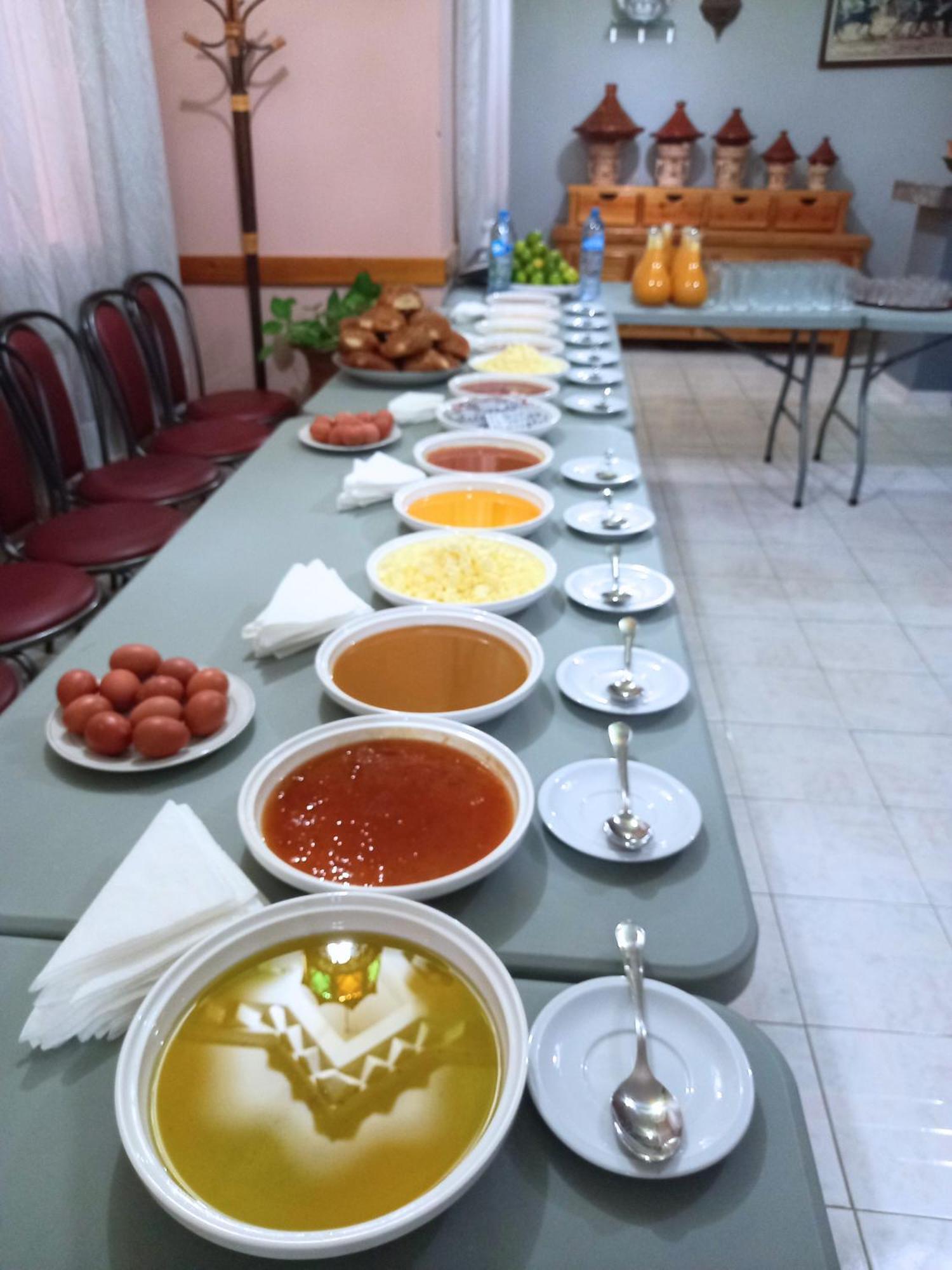 Hotel Aladarissa Ait Taksimt Bagian luar foto