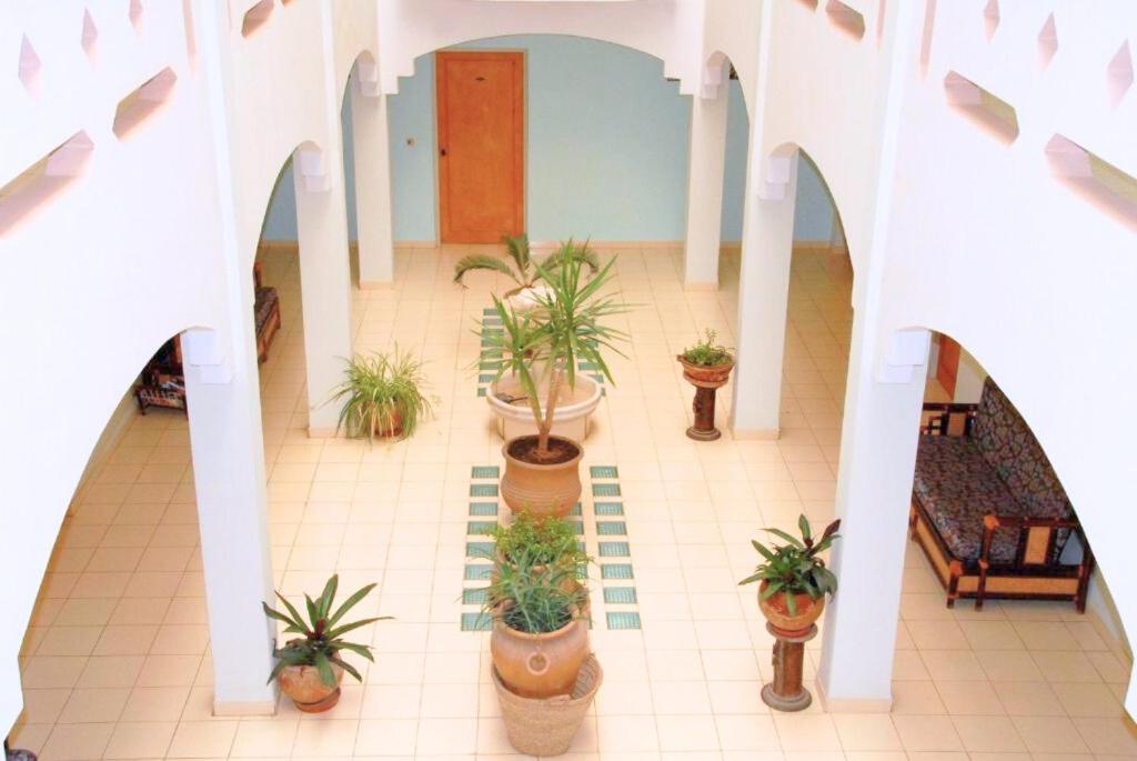 Hotel Aladarissa Ait Taksimt Bagian luar foto