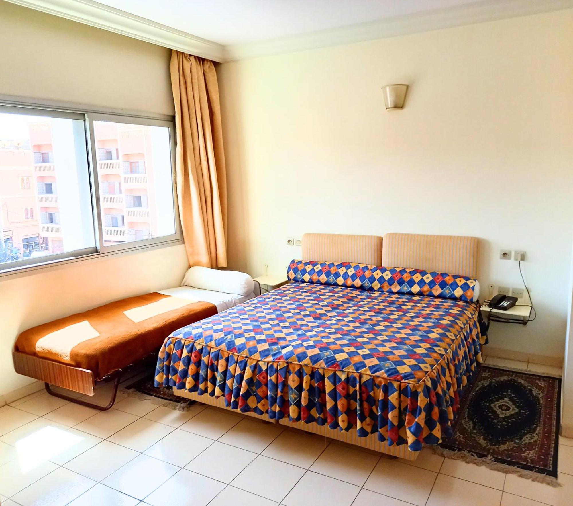 Hotel Aladarissa Ait Taksimt Bagian luar foto