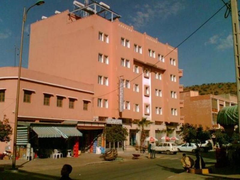 Hotel Aladarissa Ait Taksimt Bagian luar foto